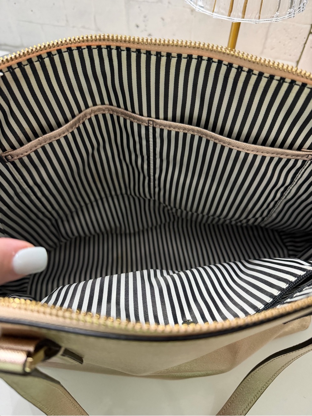 Kate Spade Cameron Street Lucie Tote in Metallic Rose Gold Finish - Picture 7 of 8